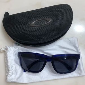Oakley sunglasses